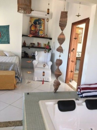 Imagem Casa com 3 Quartos à Venda, 267 m² em Centro - Santa Cruz Cabrália
