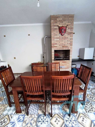 Imagem Sobrado com 3 Quartos à Venda, 210 m² em Cézar De Souza - Mogi Das Cruzes Imagem Sobrado com 3 Quartos à Venda, 210 m² em Cézar De Souza - Mogi Das Cruzes