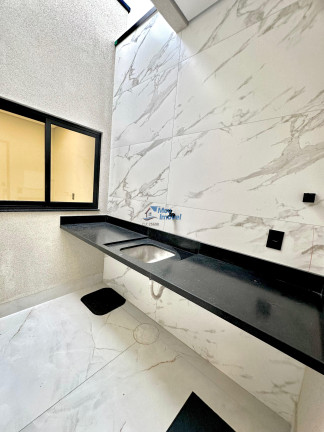 Imagem Casa com 3 Quartos à Venda, 107 m² em Samambaia Norte (samambaia) - Brasília Imagem Casa com 3 Quartos à Venda, 107 m² em Samambaia Norte (samambaia) - Brasília