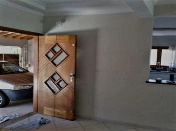 Imagem Casa com 4 Quartos à Venda, 200 m² em Jardim Maristela - Atibaia Imagem Casa com 4 Quartos à Venda, 200 m² em Jardim Maristela - Atibaia