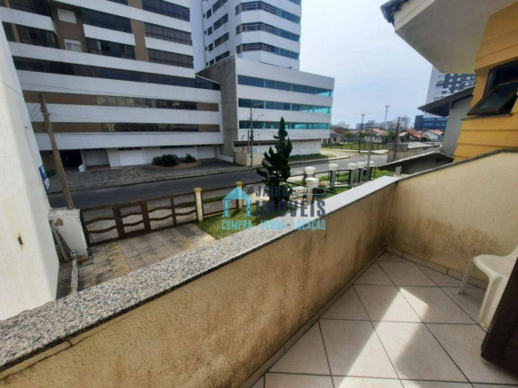 Imagem Sobrado com 4 Quartos à Venda, 300 m² em Centro - Tramandaí Imagem Sobrado com 4 Quartos à Venda, 300 m² em Centro - Tramandaí
