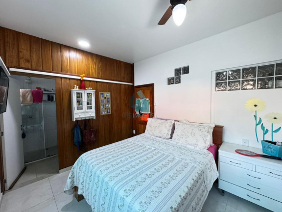 Imagem Casa com 8 Quartos à Venda, 216 m² em Centro - Cabo Frio Imagem Casa com 8 Quartos à Venda, 216 m² em Centro - Cabo Frio