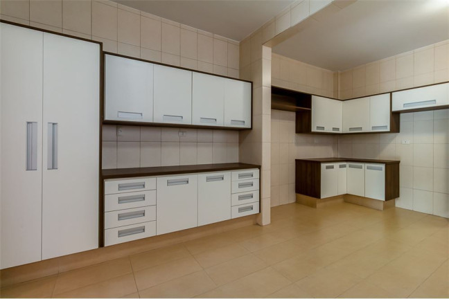 Imagem Imóvel com 3 Quartos à Venda, em Higienópolis - São Paulo Imagem Imóvel com 3 Quartos à Venda, em Higienópolis - São Paulo