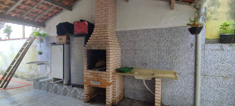 Imagem Casa com 3 Quartos à Venda, 400 m² em Jardim Ribamar - Peruíbe Imagem Casa com 3 Quartos à Venda, 400 m² em Jardim Ribamar - Peruíbe
