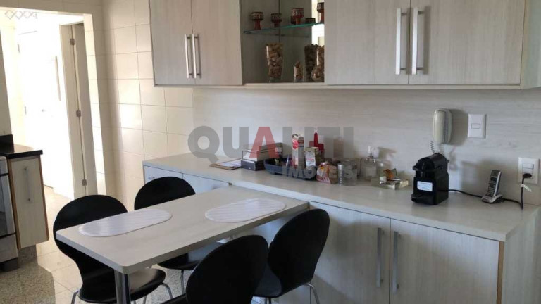 Imagem Apartamento com 3 Quartos à Venda, 163 m² em Moema - São Paulo