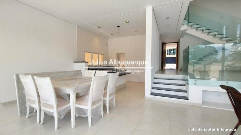Imagem Casa de Condomínio com 4 Quartos à Venda, 367 m² em Alphaville - Alphaville