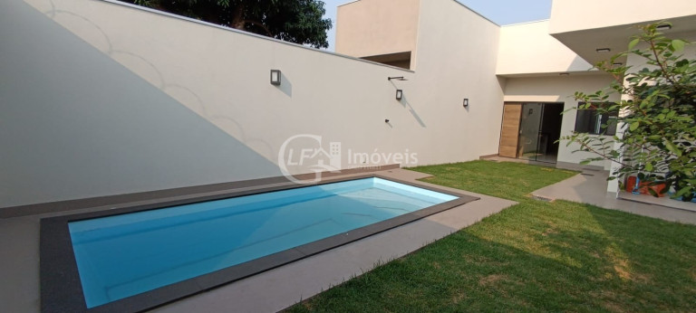 Imagem Casa com 3 Quartos à Venda, 216 m² em Vila Palmira - Campo Grande Imagem Casa com 3 Quartos à Venda, 216 m² em Vila Palmira - Campo Grande