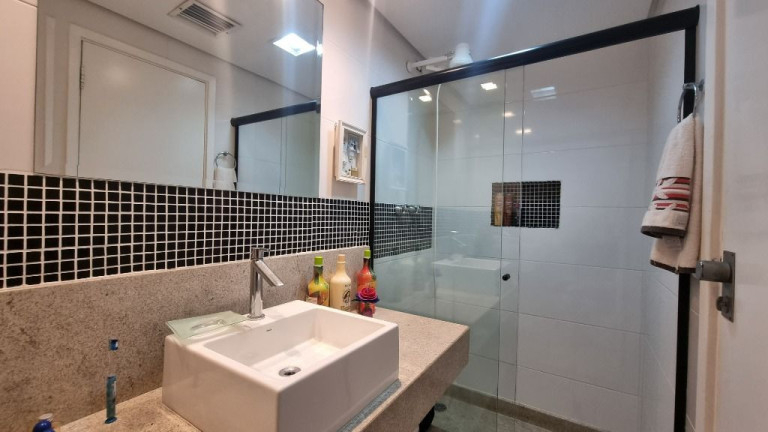 Imagem Apartamento com 3 Quartos à Venda, 113 m² em Pitangueiras - Guarujá