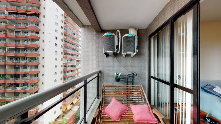 Imagem Apartamento com 3 Quartos à Venda, em Copacabana - Rio De Janeiro Imagem Apartamento com 3 Quartos à Venda, em Copacabana - Rio De Janeiro