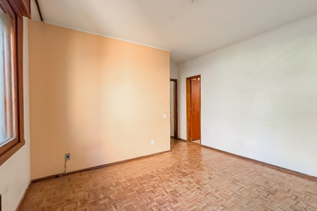 Imagem Casa com 3 Quartos à Venda, 200 m² em Jardim Lindóia - Porto Alegre Imagem Casa com 3 Quartos à Venda, 200 m² em Jardim Lindóia - Porto Alegre