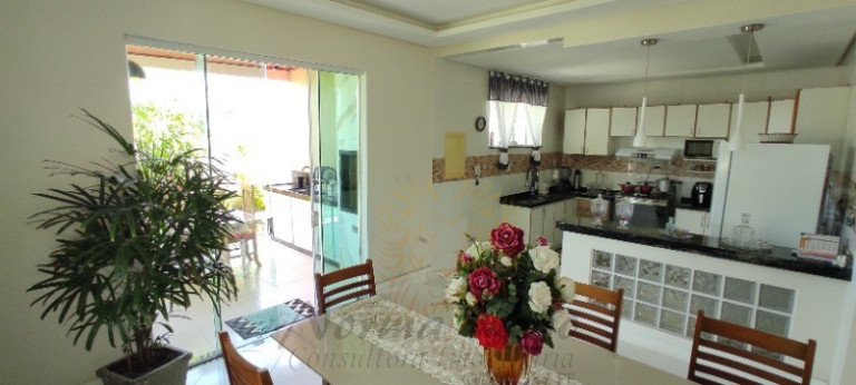 Imagem Casa com 4 Quartos à Venda, 350 m² em Aruana - Aracaju