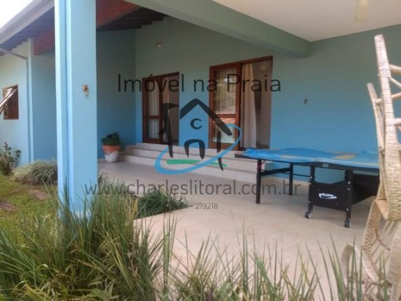 Imagem Casa com 6 Quartos à Venda,  em Perequê Mirim - Ubatuba
