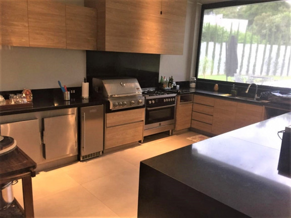 Imagem Casa com 4 Quartos à Venda, 750 m² em Alphaville - Santana De Parnaíba Imagem Casa com 4 Quartos à Venda, 750 m² em Alphaville - Santana De Parnaíba