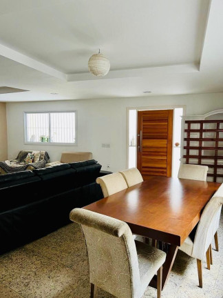 Imagem Casa com 5 Quartos à Venda, 513 m² em Icaraí - Niterói Imagem Casa com 5 Quartos à Venda, 513 m² em Icaraí - Niterói
