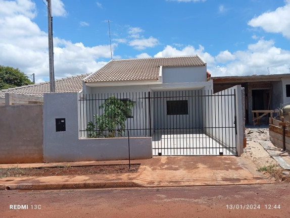 Imagem Casa com 3 Quartos à Venda, 70 m² em Jardim Kakimori - Floresta