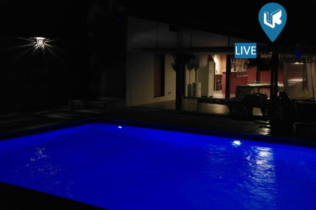 Imagem Casa com 3 Quartos à Venda, 500 m² em Jardim Celeste - Jundiaí
