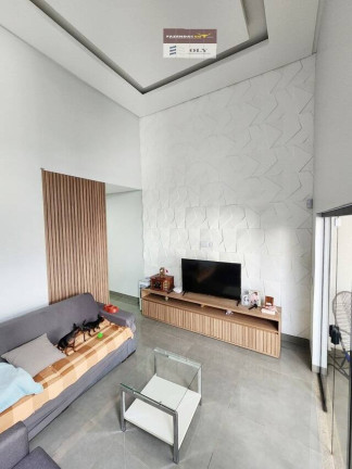 Imagem Casa com 3 Quartos à Venda, 126 m² em Setor Centro Oeste - Goiânia Imagem Casa com 3 Quartos à Venda, 126 m² em Setor Centro Oeste - Goiânia