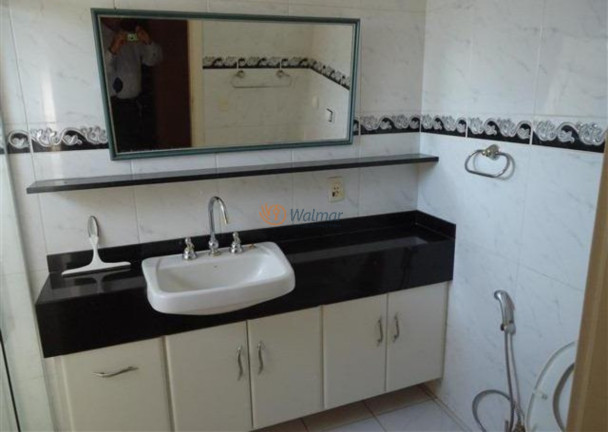 Imagem Casa com 3 Quartos à Venda, 300 m² em Loteamento Alphaville Campinas - Campinas Imagem Casa com 3 Quartos à Venda, 300 m² em Loteamento Alphaville Campinas - Campinas