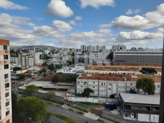 Imagem Apartamento com 3 Quartos à Venda, 70 m² em Cristo Redentor - Porto Alegre Imagem Apartamento com 3 Quartos à Venda, 70 m² em Cristo Redentor - Porto Alegre