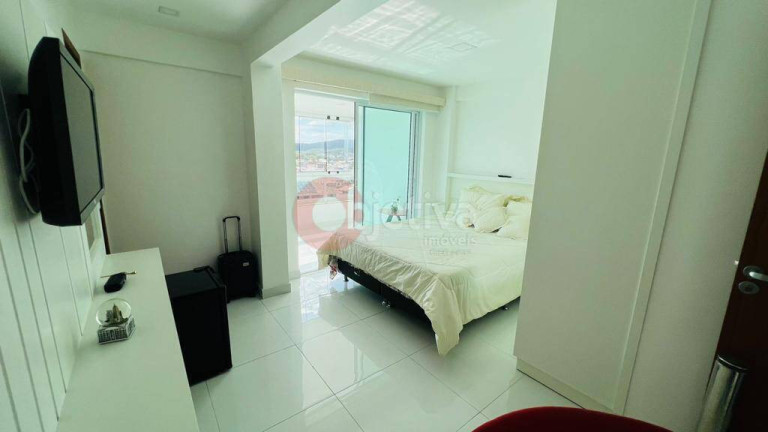 Imagem Cobertura com 3 Quartos à Venda, em Centro - Cabo Frio Imagem Cobertura com 3 Quartos à Venda, em Centro - Cabo Frio
