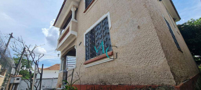Imagem Casa com 5 Quartos à Venda ou Locação, 300 m² em Santíssimo - Rio De Janeiro Imagem Casa com 5 Quartos à Venda ou Locação, 300 m² em Santíssimo - Rio De Janeiro
