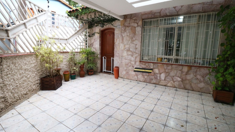 Imagem Casa com 4 Quartos à Venda, 200 m² em Campo Belo - São Paulo Imagem Casa com 4 Quartos à Venda, 200 m² em Campo Belo - São Paulo