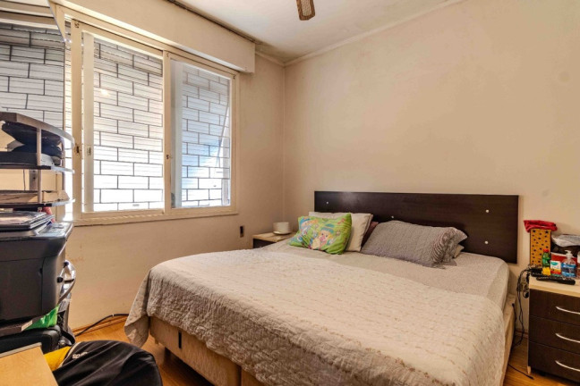 Imagem Casa com 4 Quartos à Venda, 250 m² em São João - Porto Alegre