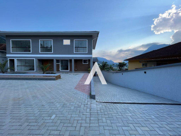 Imagem Casa com 3 Quartos à Venda, 140 m² em Comary - Teresópolis Imagem Casa com 3 Quartos à Venda, 140 m² em Comary - Teresópolis