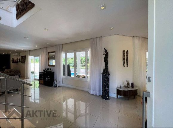 Imagem Casa de Condomínio com 4 Quartos à Venda, 421 m² em Granja Viana - Cotia Imagem Casa de Condomínio com 4 Quartos à Venda, 421 m² em Granja Viana - Cotia