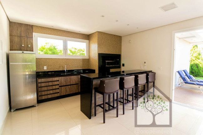 Imagem Casa com 4 Quartos à Venda, 470 m² em Jurerê Internacional - Florianópolis Imagem Casa com 4 Quartos à Venda, 470 m² em Jurerê Internacional - Florianópolis