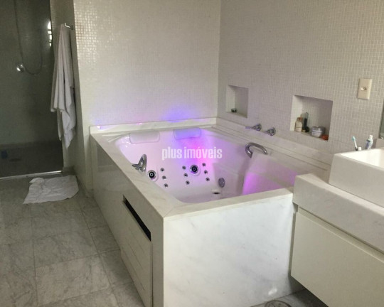 Imagem Apartamento com 3 Quartos para Alugar, 230 m² em Morumbi - São Paulo Imagem Apartamento com 3 Quartos para Alugar, 230 m² em Morumbi - São Paulo
