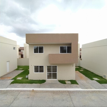 Casa com 3 Quartos à Venda, 107 m² em Aparecida De Goiânia