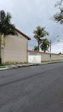Imagem Casa com 7 Quartos à Venda, 300 m² em Balneário Flórida - Praia Grande Imagem Casa com 7 Quartos à Venda, 300 m² em Balneário Flórida - Praia Grande