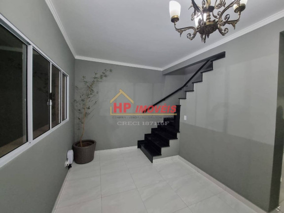Imagem Sobrado com 3 Quartos à Venda, 179 m² em Umuarama - Osasco Imagem Sobrado com 3 Quartos à Venda, 179 m² em Umuarama - Osasco