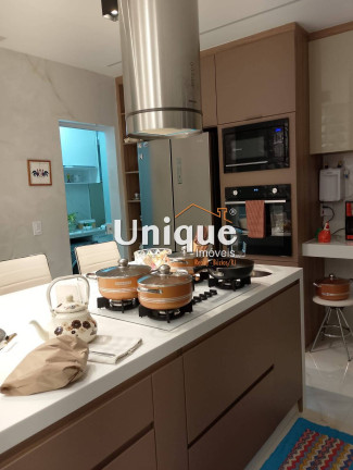 Imagem Casa com 3 Quartos à Venda, 360 m² em Nova São Pedro - São Pedro Da Aldeia
