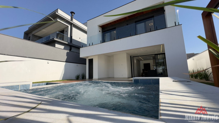 Imagem Sobrado com 3 Quartos à Venda, 279 m² em Jardim Samambaia - Jundiaí