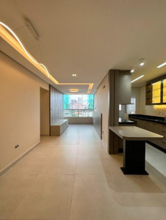 Imagem Imóvel com 2 Quartos à Venda, 71 m² em Guilhermina - Praia Grande Imagem Imóvel com 2 Quartos à Venda, 71 m² em Guilhermina - Praia Grande