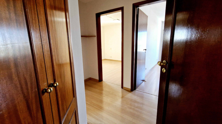 Imagem Apartamento com 3 Quartos à Venda, 165 m² em água Fria - São Paulo