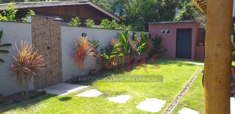 Imagem Sobrado com 3 Quartos à Venda, 262 m² em Loteamento Recanto Sandra - Caraguatatuba Imagem Sobrado com 3 Quartos à Venda, 262 m² em Loteamento Recanto Sandra - Caraguatatuba