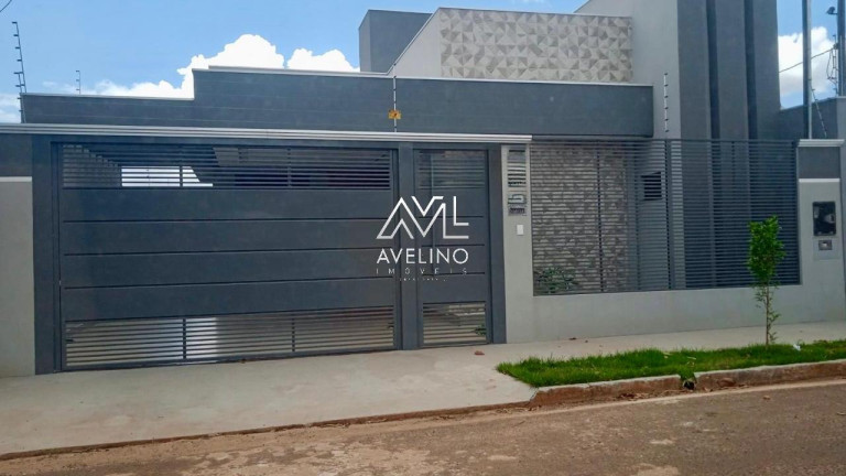 Casa com 3 Quartos à Venda, 122 m² em Vila Maciel - Campo Grande