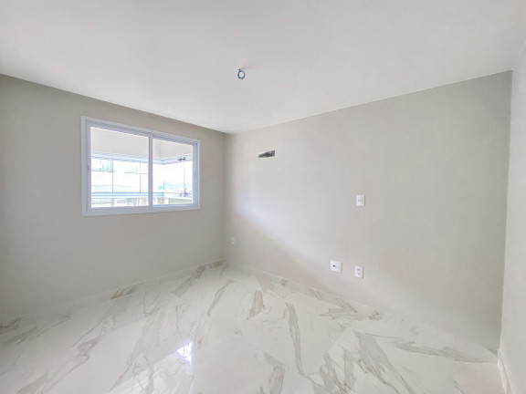 Imagem Imóvel com 2 Quartos à Venda, 65 m² em Centro - Guarapari