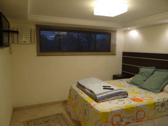 Imagem Casa com 3 Quartos à Venda, em Jardim Das Bandeiras - Taubaté Imagem Casa com 3 Quartos à Venda, em Jardim Das Bandeiras - Taubaté