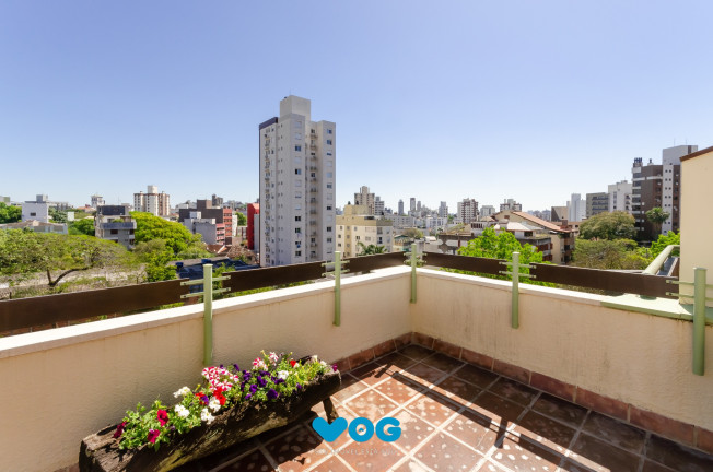 Imagem Imóvel com 2 Quartos à Venda, 150 m² em Petrópolis - Porto Alegre Imagem Imóvel com 2 Quartos à Venda, 150 m² em Petrópolis - Porto Alegre