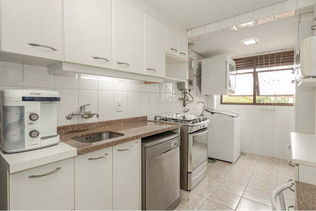 Imagem Imóvel com 2 Quartos à Venda, 90 m² em Petrópolis - Porto Alegre Imagem Imóvel com 2 Quartos à Venda, 90 m² em Petrópolis - Porto Alegre
