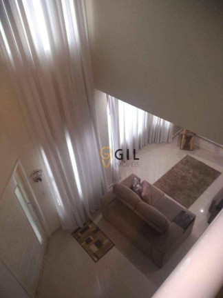 Imagem Sobrado com 3 Quartos à Venda, 262 m² em Parque Santo Antônio - Jacareí