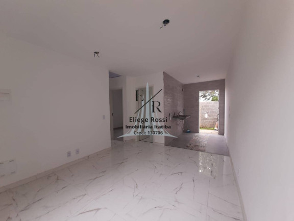 Casa com 2 Quartos à Venda,  em Itatiba