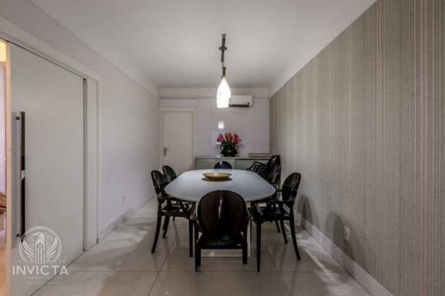Imagem Apartamento com 3 Quartos à Venda, 184 m² em Centro - Balneário Camboriú