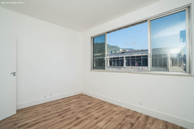 Imagem Apartamento com 4 Quartos à Venda, 130 m²em Tijuca - Rio De Janeiro