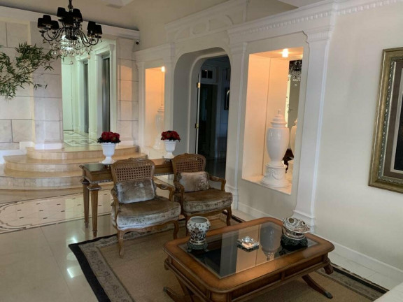 Imagem Cobertura com 4 Quartos à Venda, 331 m² em Centro - Balneário Camboriú Imagem Cobertura com 4 Quartos à Venda, 331 m² em Centro - Balneário Camboriú