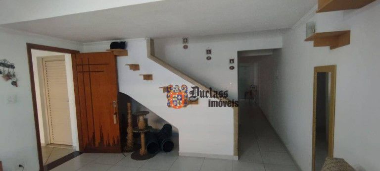 Imagem Sobrado com 4 Quartos à Venda, 131 m² em Centro - Taubaté Imagem Sobrado com 4 Quartos à Venda, 131 m² em Centro - Taubaté
